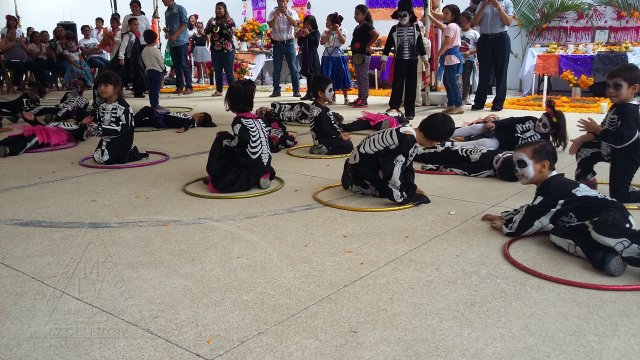 Centro Educativo Miguel Lara Vasallo Día de Muertos 2017