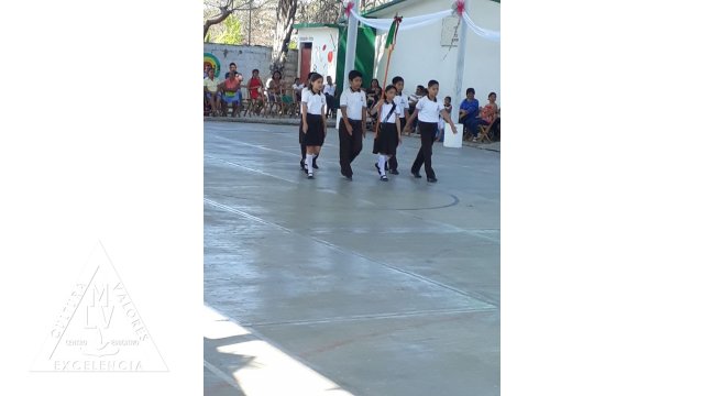 Centro Educativo Miguel Lara Vasallo Demostración escolta