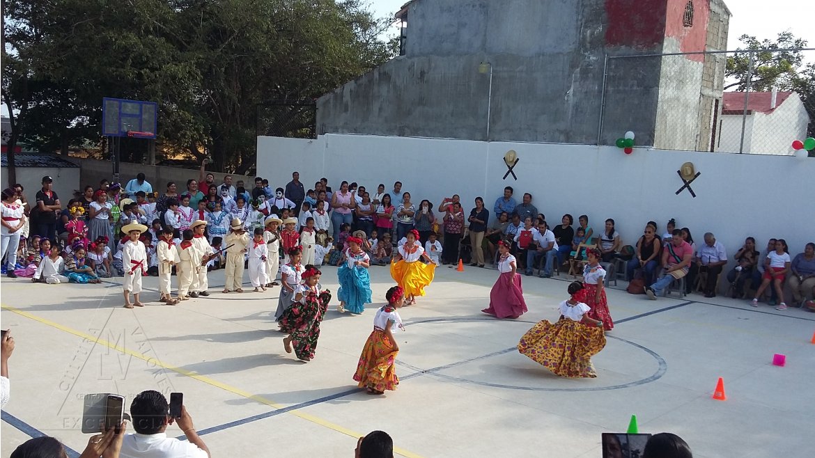 Adelita, alumnos de 1°grado