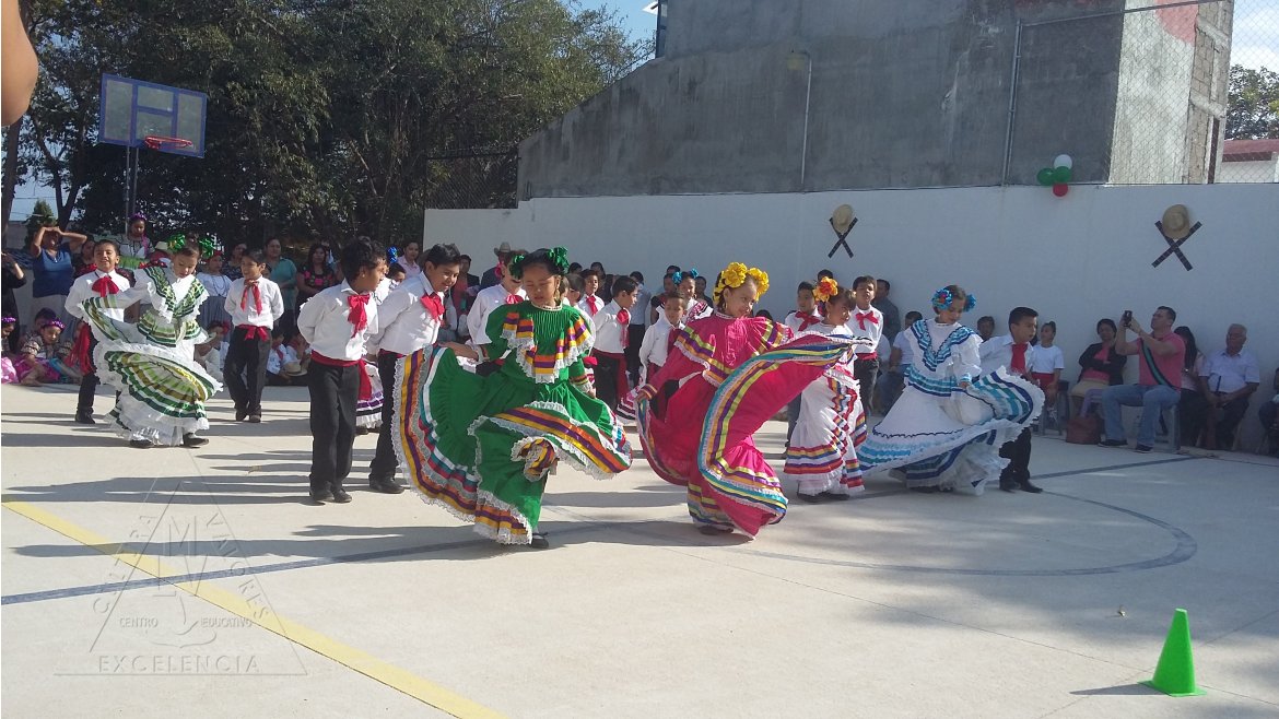 Alumnos de 3° grado