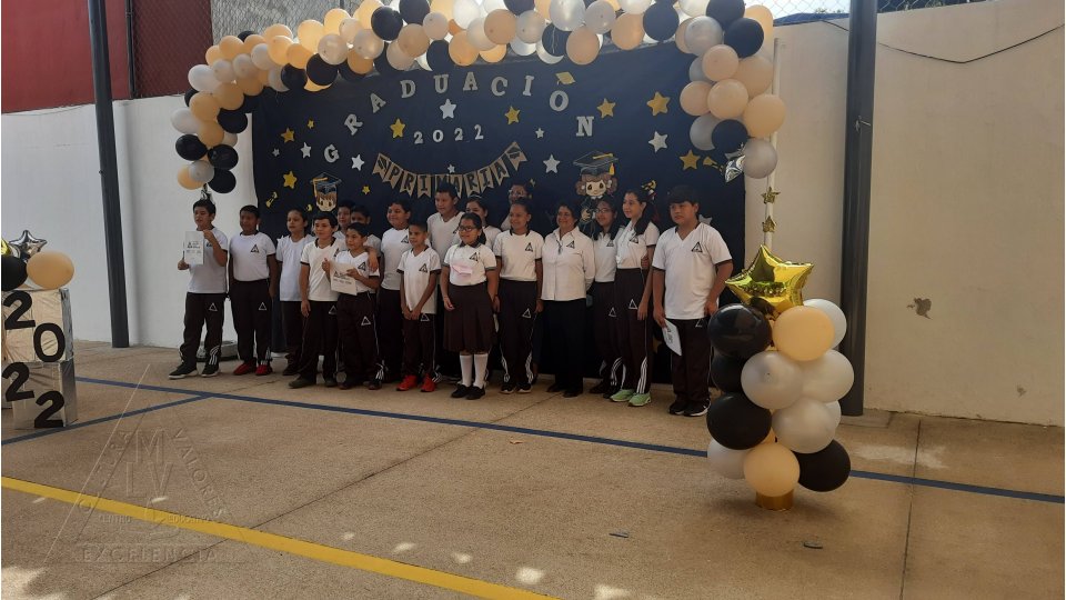 Clausura de 6to de primaria Centro Educativo Miguel Lara Vasallo